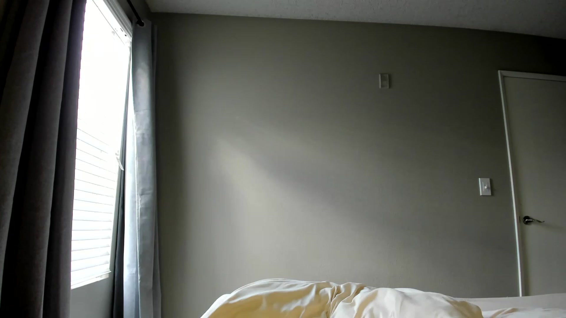 Gallery image thumbnail from Araisyours's myfreecams stream on, 01/08/2023, 17:21 image 12 of 20