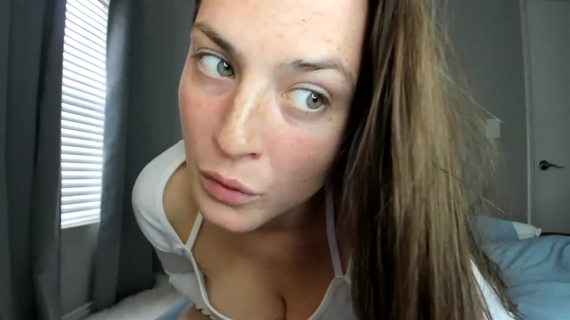 Gallery image thumbnail from Araisyours's myfreecams stream on, 03/09/2023, 15:28 image 7 of 20