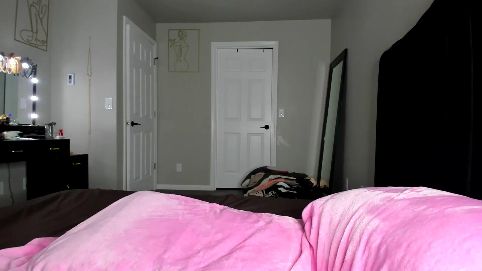 Gallery image thumbnail from Araisyours's myfreecams stream on, 02/25/2024, 14:49 image 2 of 20