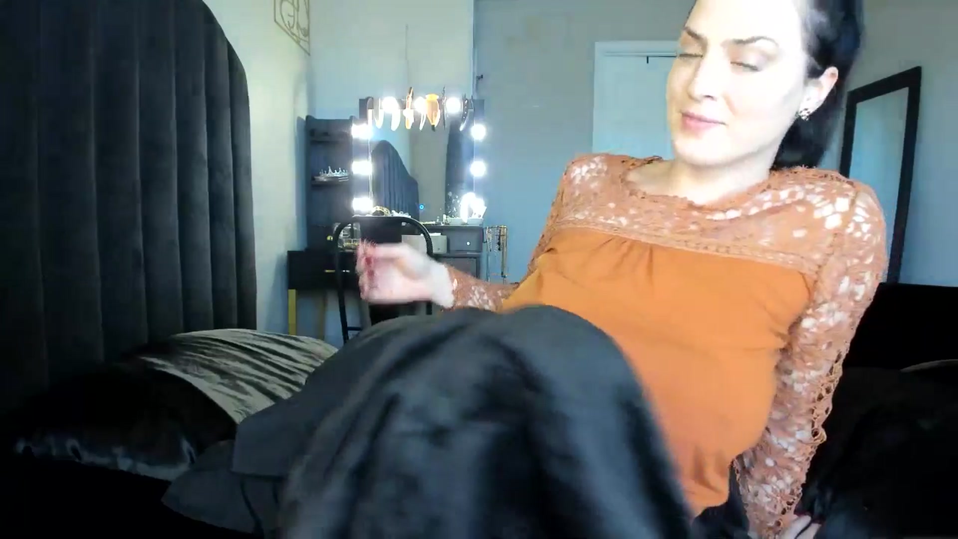 Gallery image thumbnail from Araisyours's myfreecams stream on, 04/20/2024, 13:22 image 6 of 20