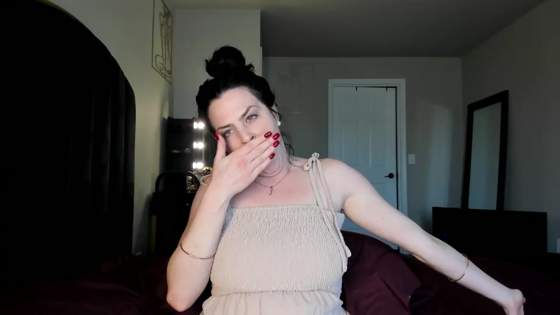 Gallery image thumbnail from Araisyours's myfreecams stream on, 04/22/2024, 12:51 image 20 of 20