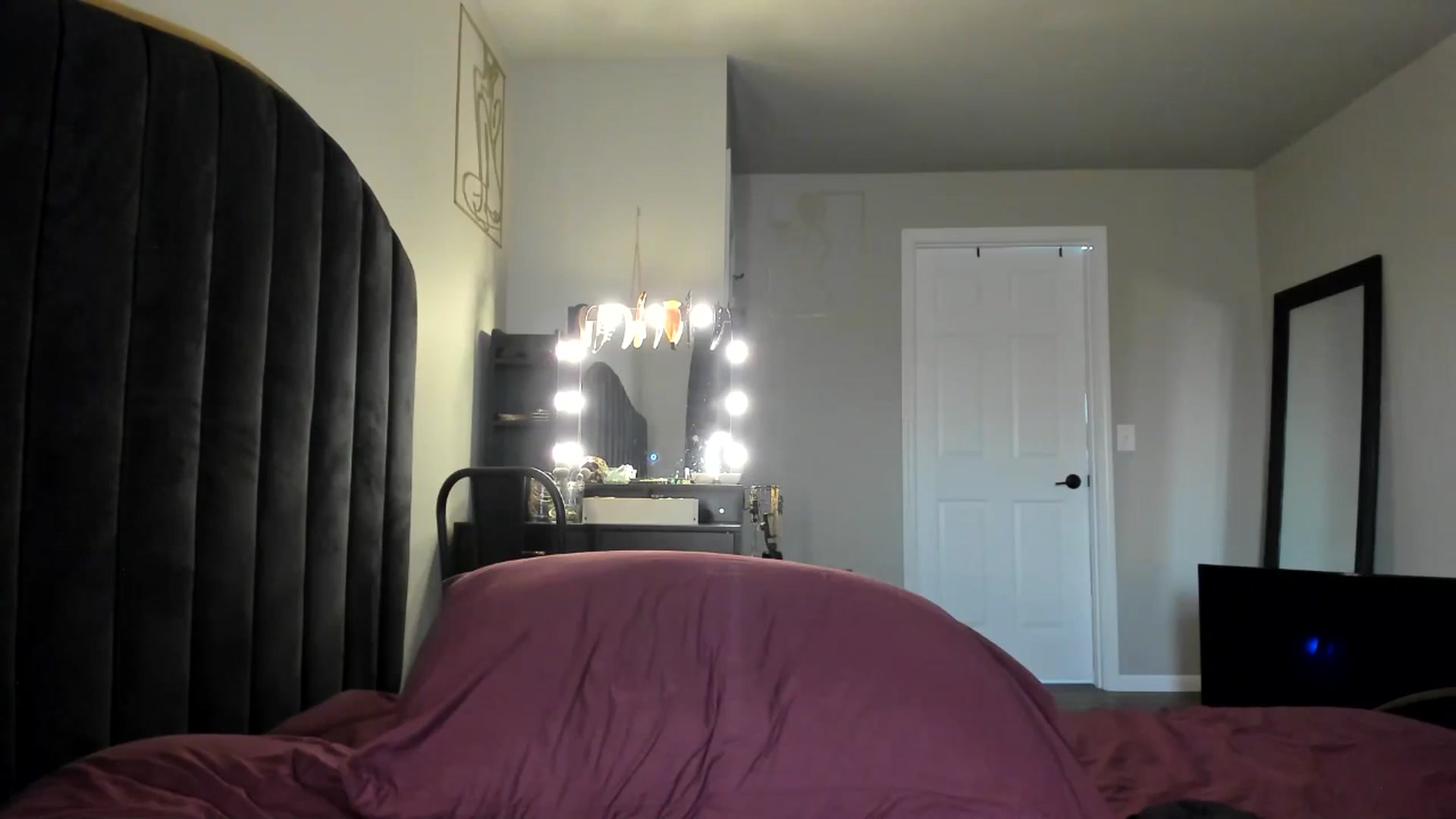 Gallery image thumbnail from Araisyours's myfreecams stream on, 04/26/2024, 11:47 image 7 of 20