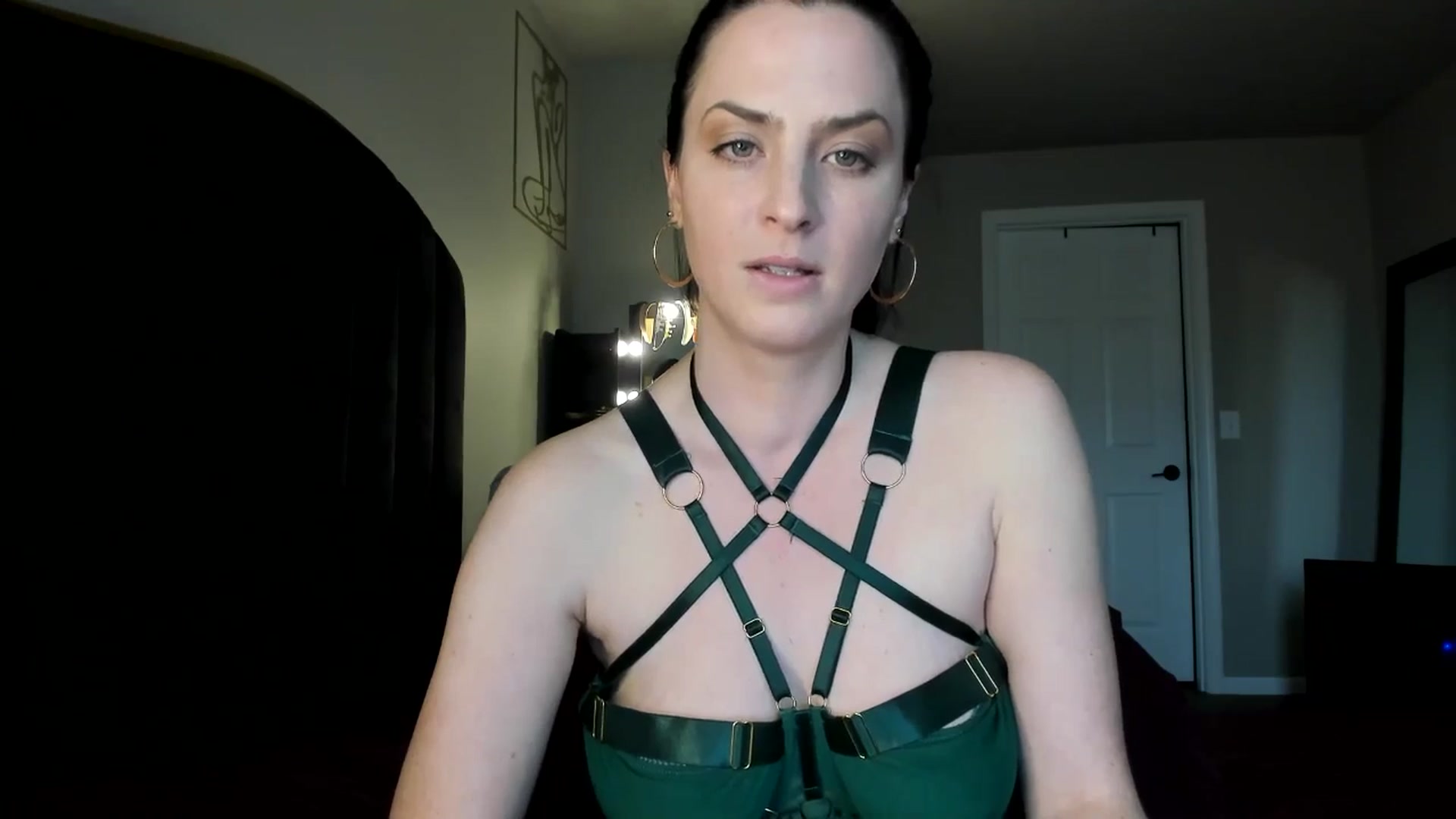 Gallery image thumbnail from Araisyours's myfreecams stream on, 04/27/2024, 14:51 image 3 of 20