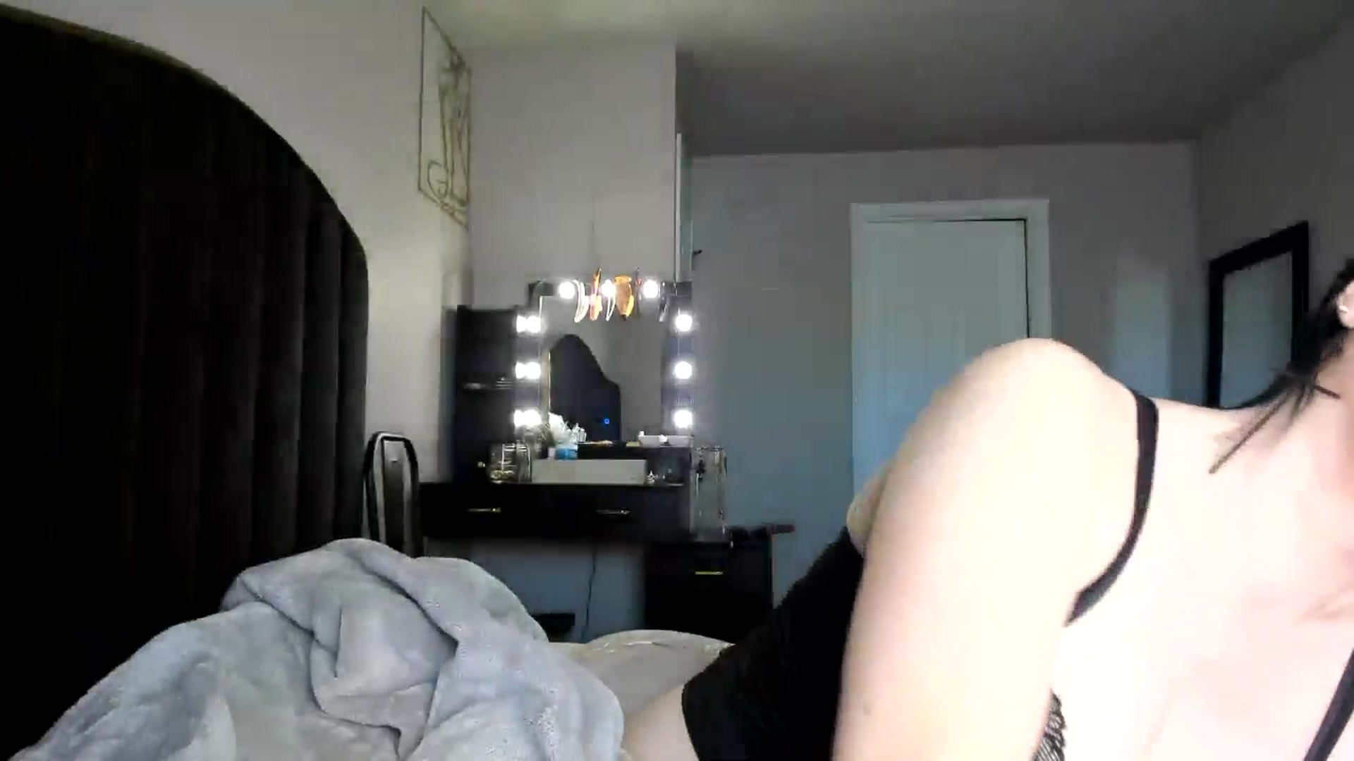Gallery image thumbnail from Araisyours's myfreecams stream on, 05/05/2024, 15:52 image 8 of 20