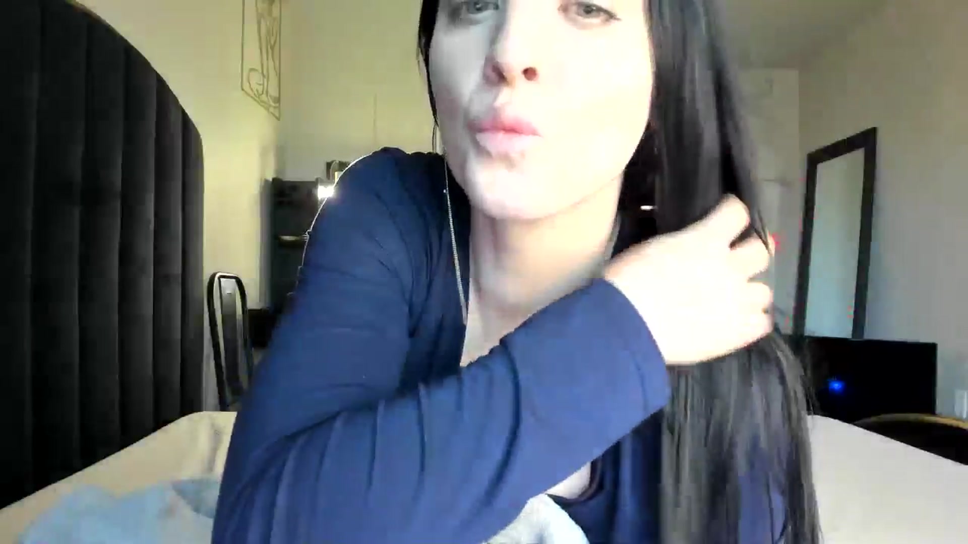 Gallery image thumbnail from Araisyours's myfreecams stream on, 05/06/2024, 13:24 image 20 of 20