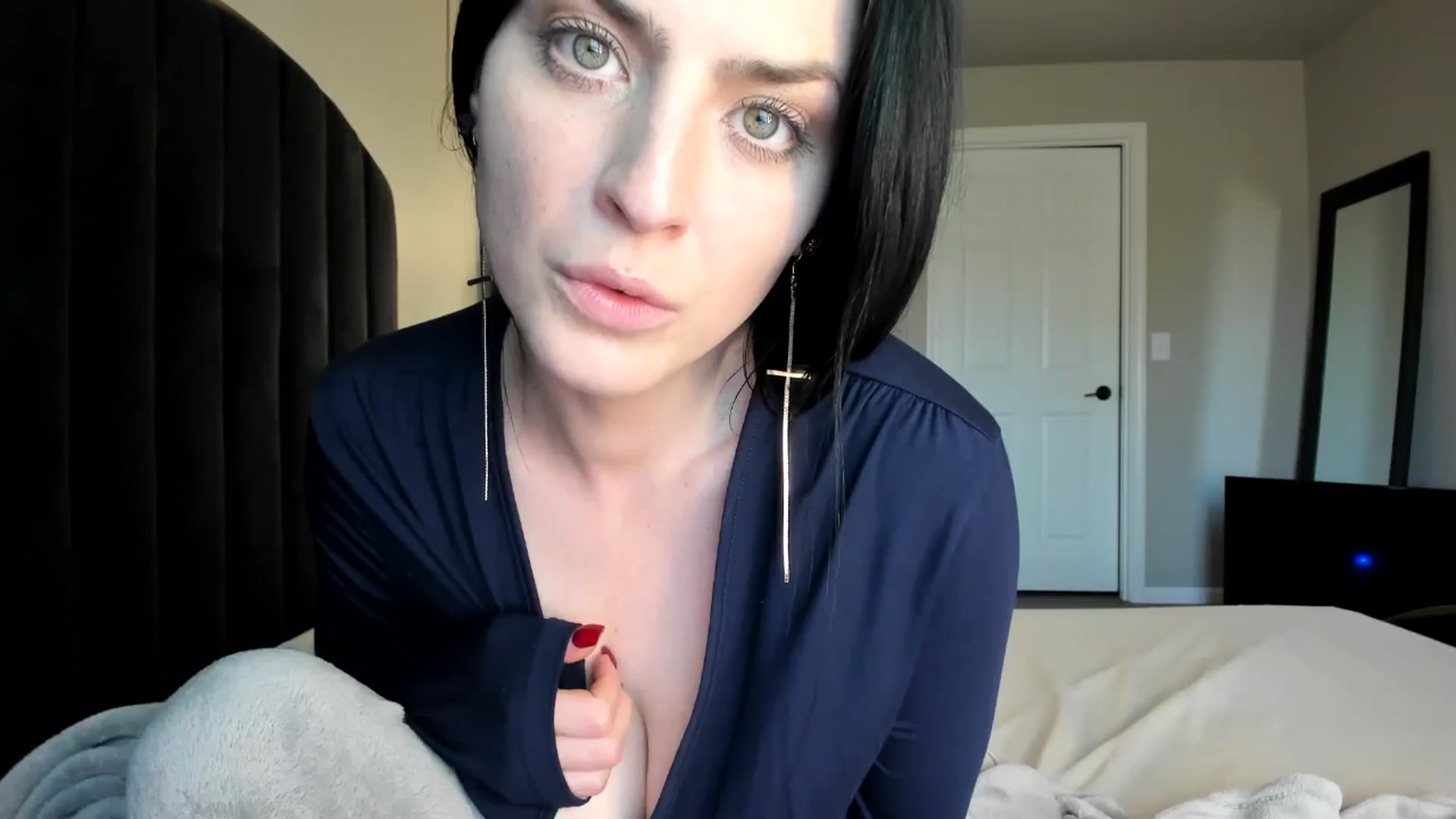 Gallery image thumbnail from Araisyours's myfreecams stream on, 05/06/2024, 13:24 image 14 of 20