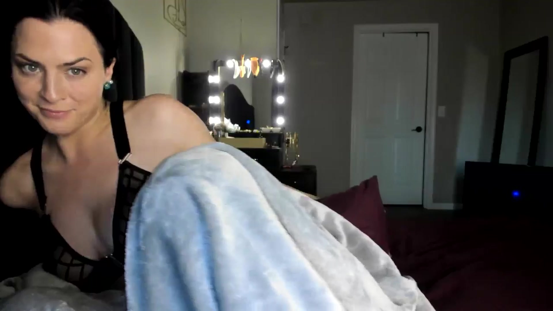Gallery image thumbnail from Araisyours's myfreecams stream on, 05/13/2024, 12:17 image 10 of 20