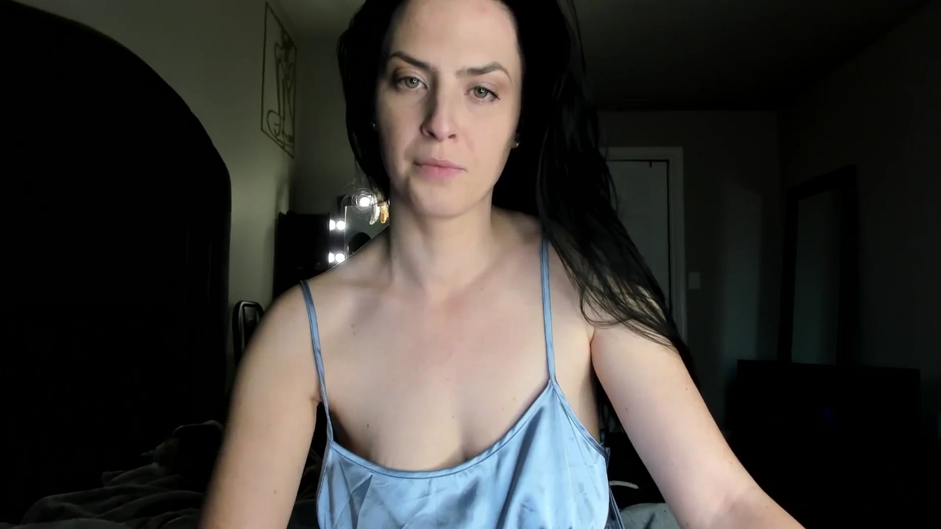 Gallery image thumbnail from Araisyours's myfreecams stream on, 05/16/2024, 12:35 image 2 of 20