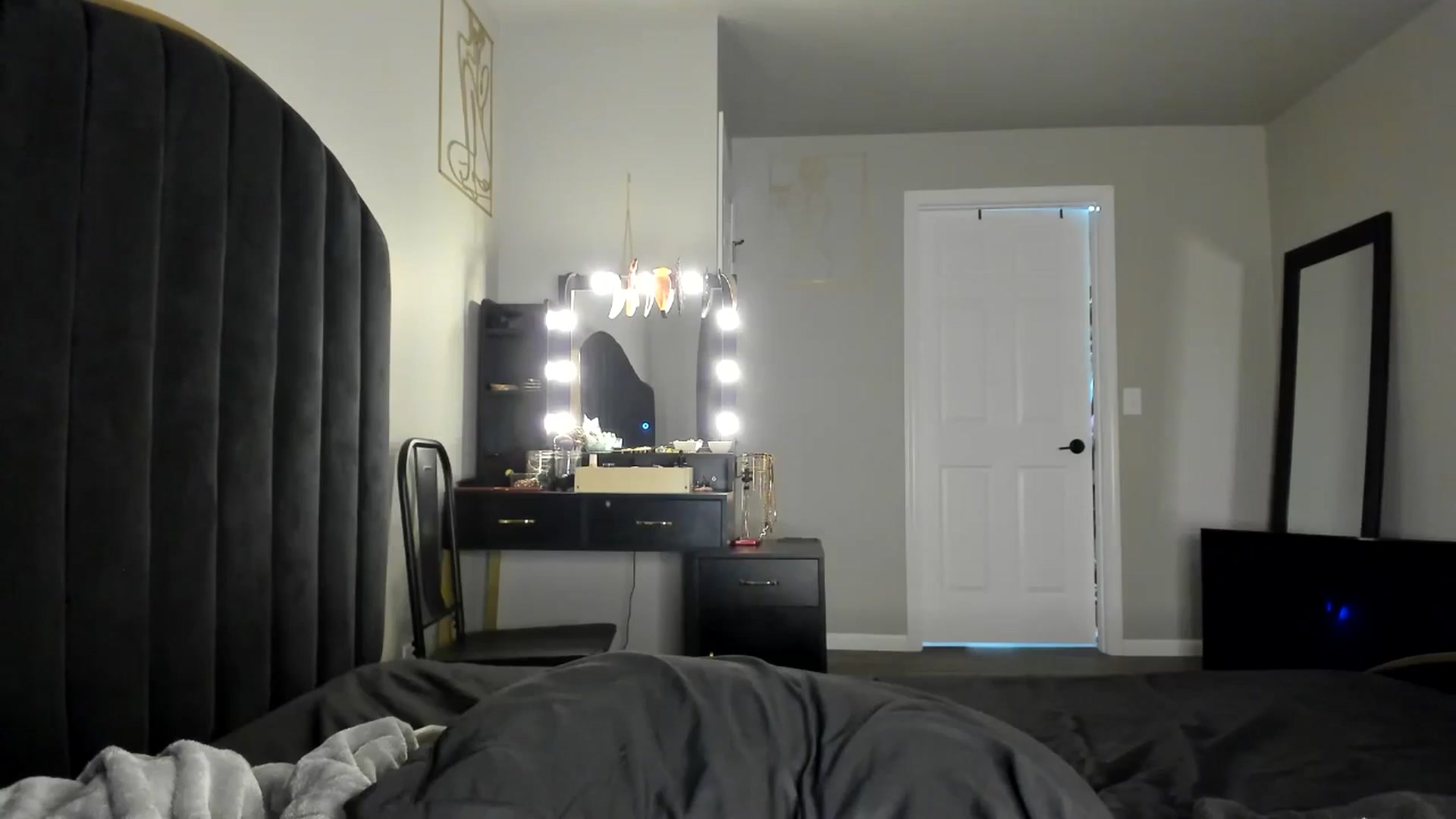 Gallery image thumbnail from Araisyours's myfreecams stream on, 05/16/2024, 16:02 image 18 of 20