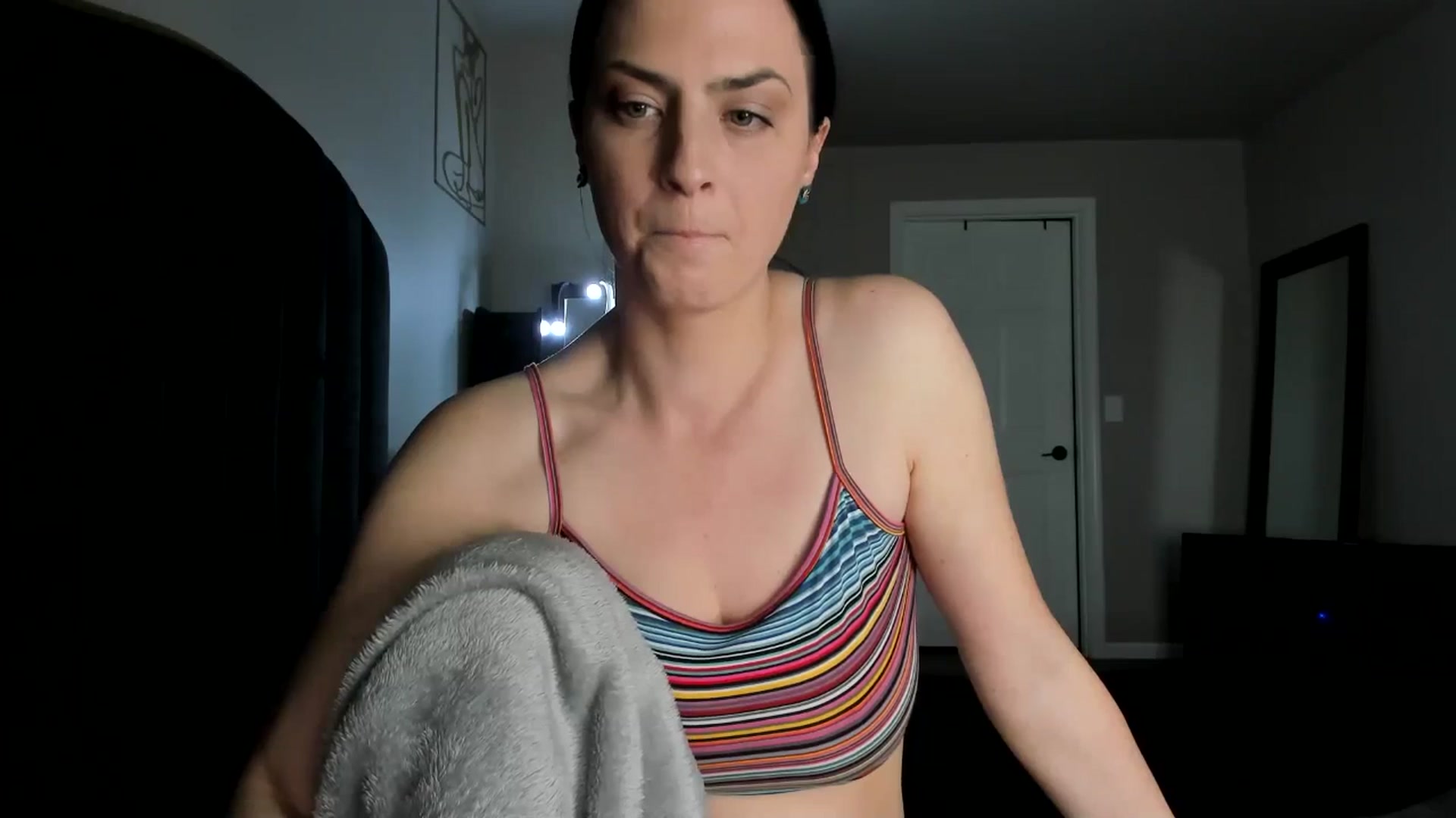 Gallery image thumbnail from Araisyours's myfreecams stream on, 05/23/2024, 15:25 image 7 of 20