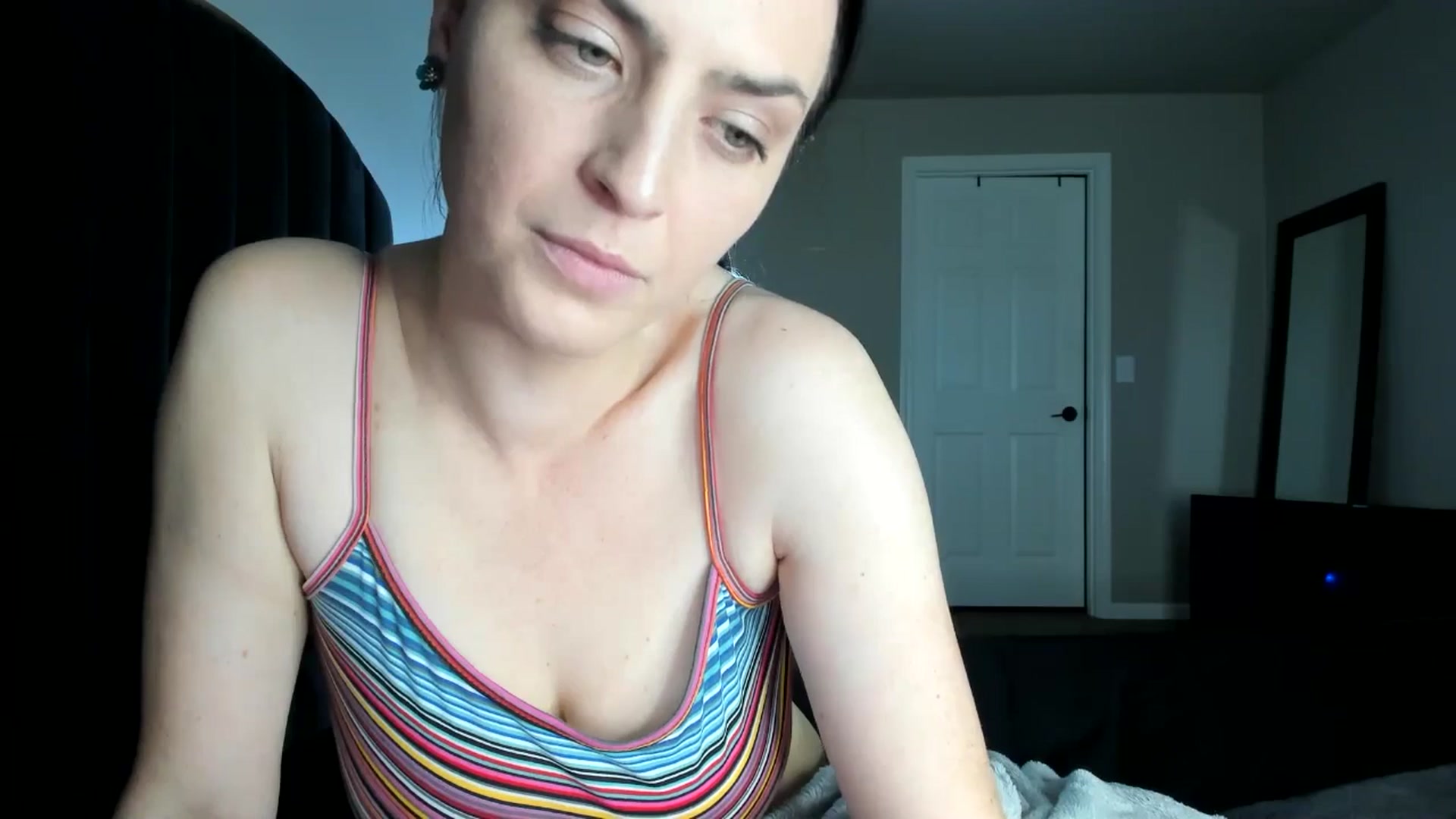 Gallery image thumbnail from Araisyours's myfreecams stream on, 05/23/2024, 15:25 image 20 of 20
