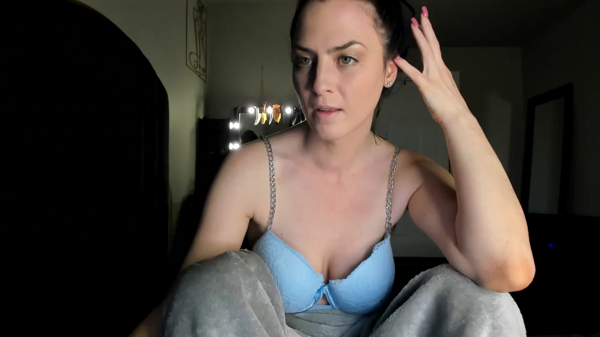 Gallery image thumbnail from Araisyours's myfreecams stream on, 05/26/2024, 15:55 image 15 of 20