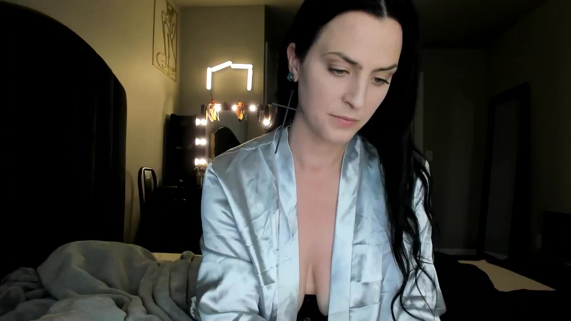 Gallery image thumbnail from Araisyours's myfreecams stream on, 07/19/2024, 13:35 image 8 of 20