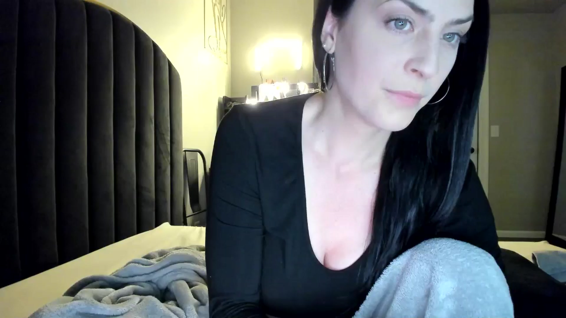 Gallery image thumbnail from Araisyours's myfreecams stream on, 07/20/2024, 14:53 image 15 of 20