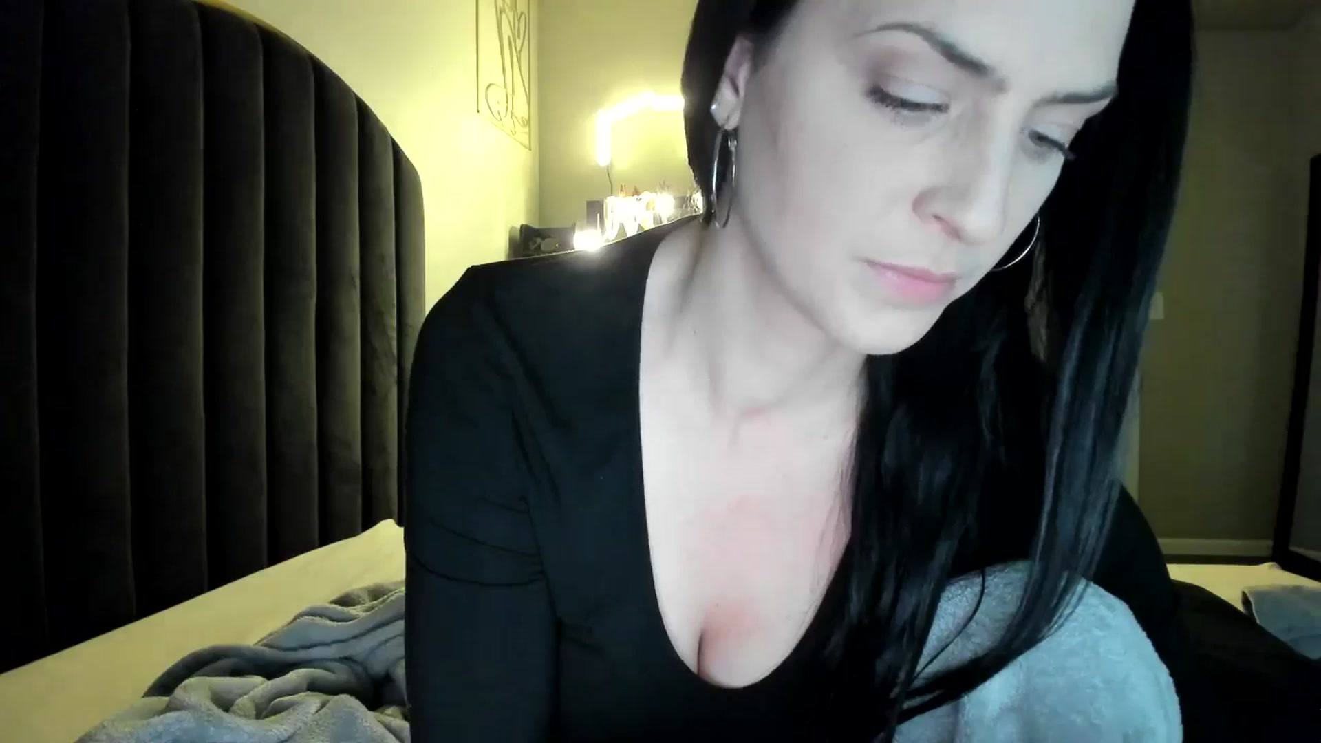 Gallery image thumbnail from Araisyours's myfreecams stream on, 07/20/2024, 14:53 image 16 of 20
