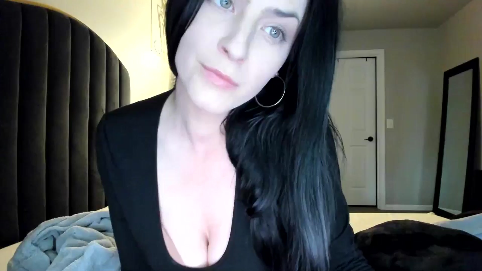 Gallery image thumbnail from Araisyours's myfreecams stream on, 07/20/2024, 14:53 image 1 of 20