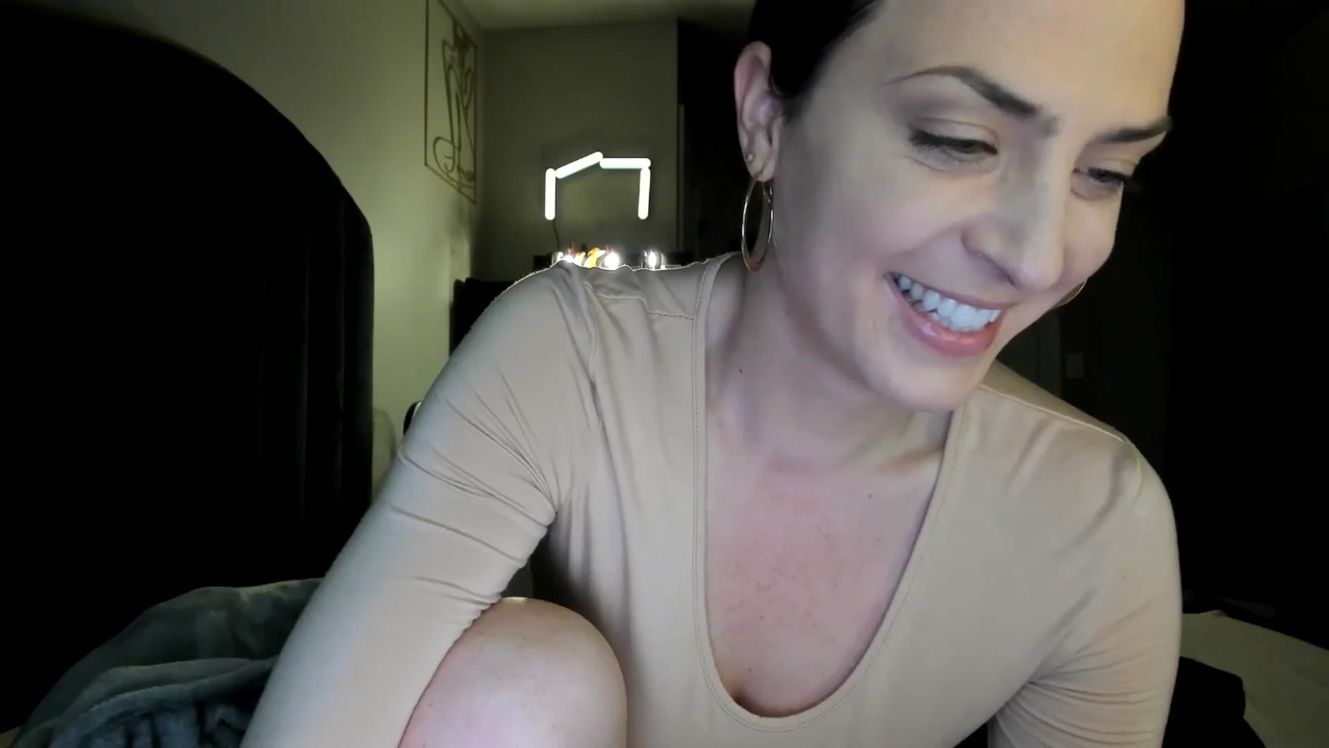 Gallery image thumbnail from Araisyours's myfreecams stream on, 07/21/2024, 14:29 image 9 of 20