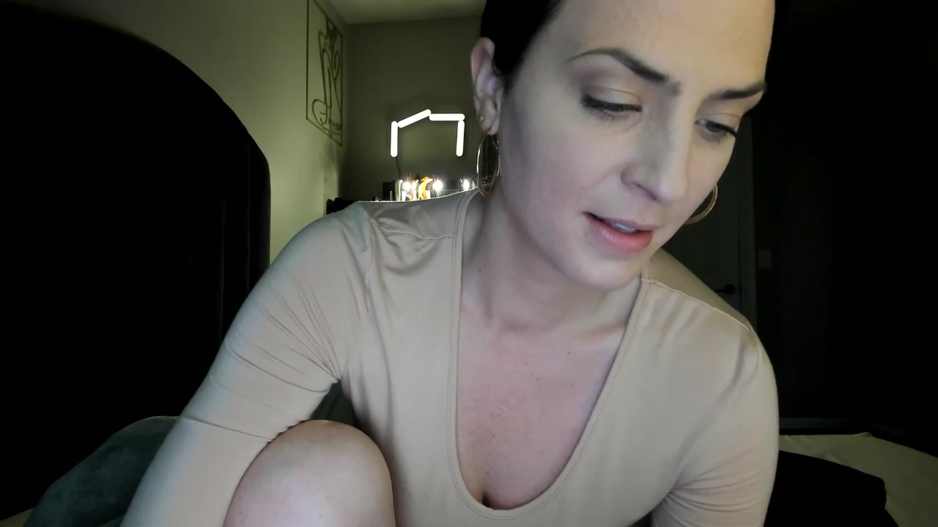 Gallery image thumbnail from Araisyours's myfreecams stream on, 07/21/2024, 14:29 image 14 of 20