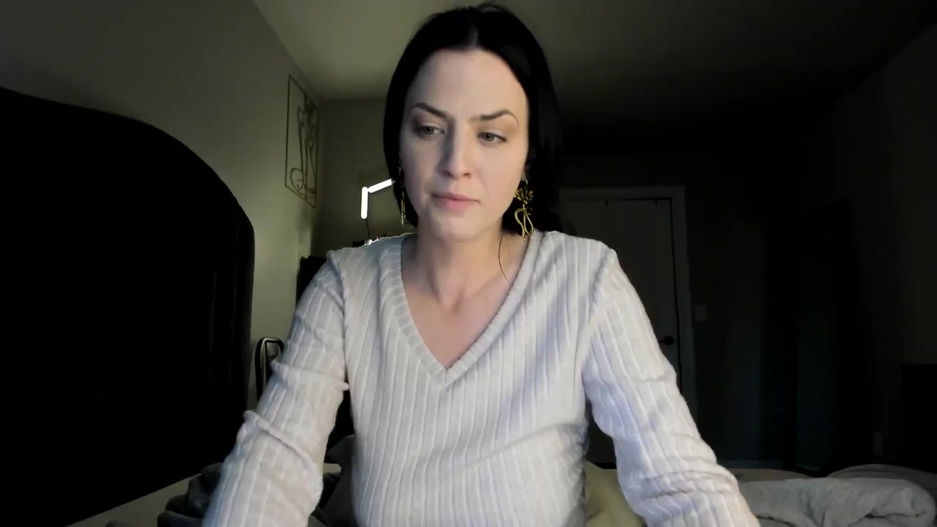Gallery image thumbnail from Araisyours's myfreecams stream on, 07/25/2024, 14:07 image 17 of 20