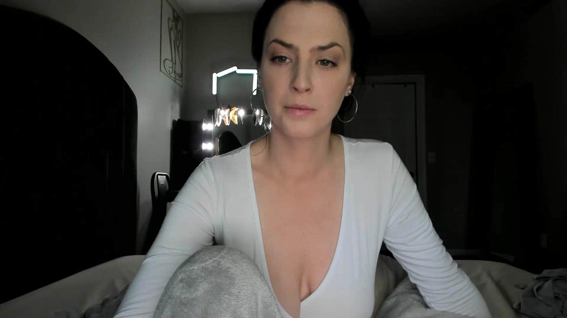 Gallery image thumbnail from Araisyours's myfreecams stream on, 07/28/2024, 15:34 image 2 of 20