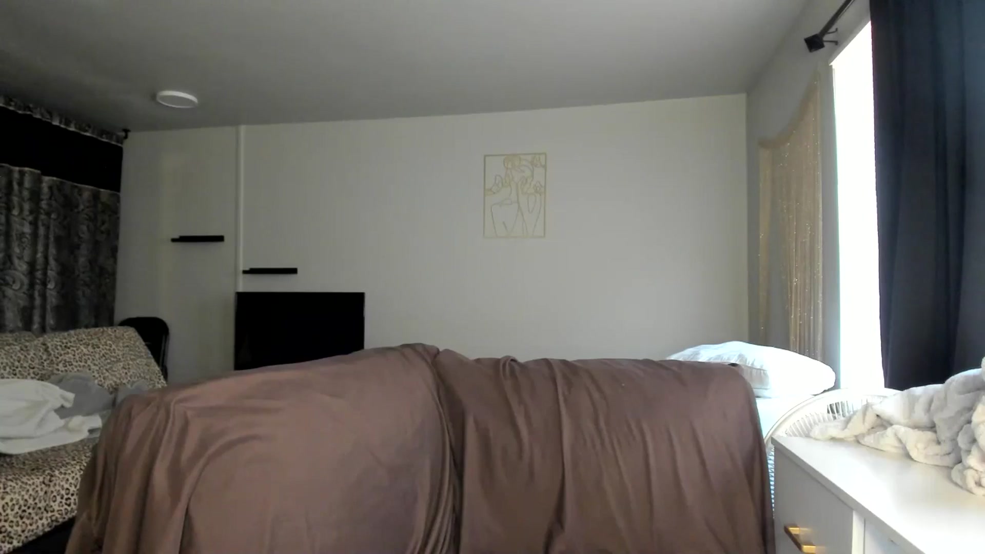 Gallery image thumbnail from Araisyours's myfreecams stream on, 10/07/2025, 15:32 image 4 of 20