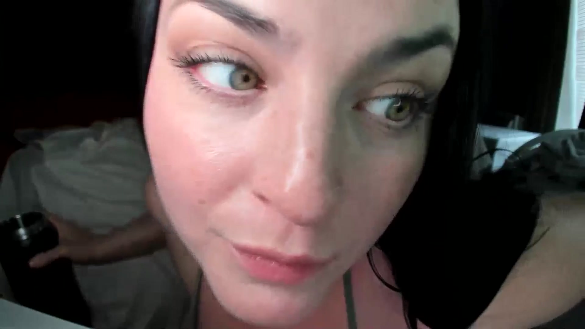 Gallery image thumbnail from Araisyours's myfreecams stream on, 10/12/2025, 15:26 image 17 of 20