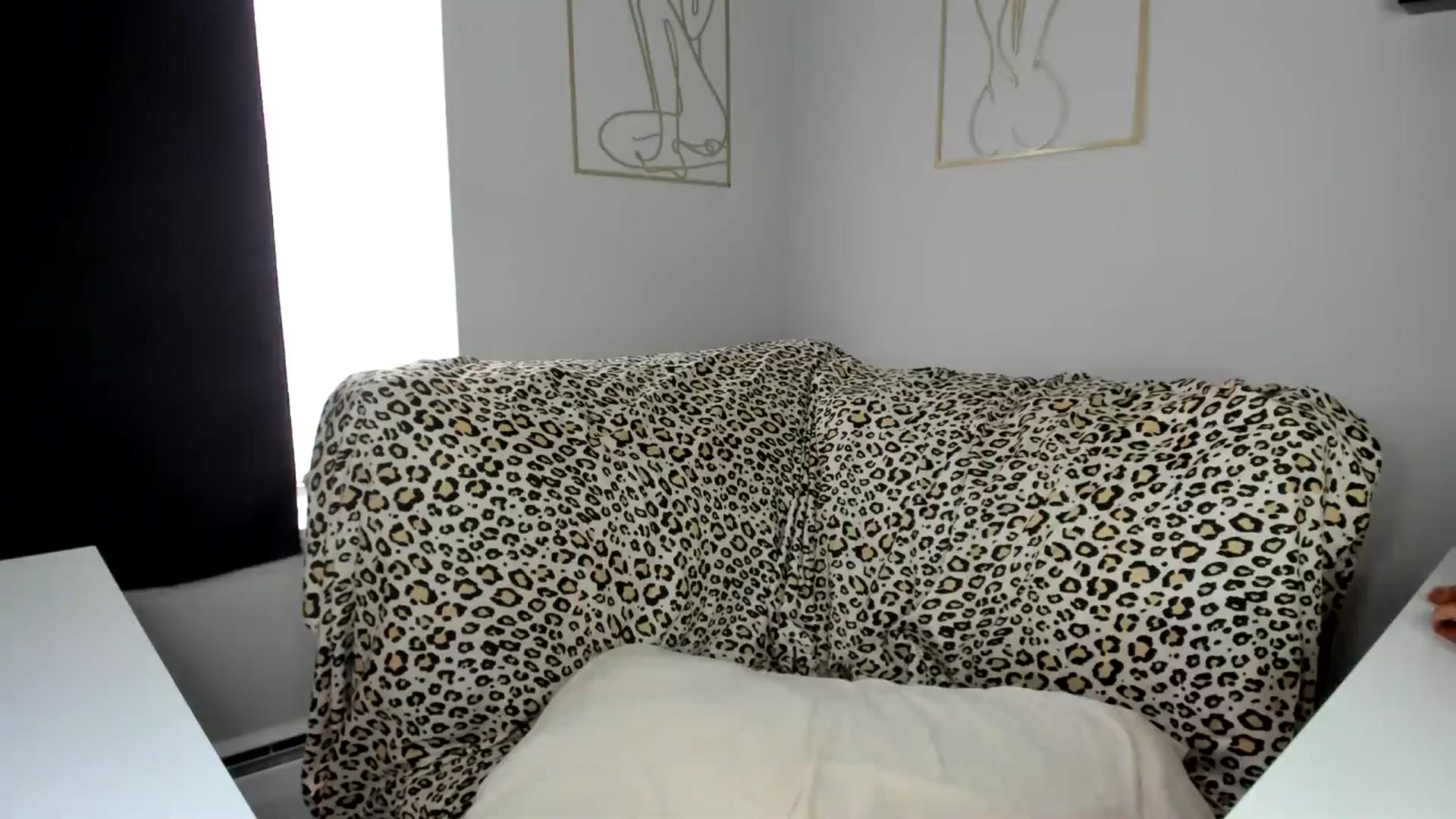Gallery image thumbnail from Araisyours's myfreecams stream on, 11/28/2025, 18:57 image 18 of 20