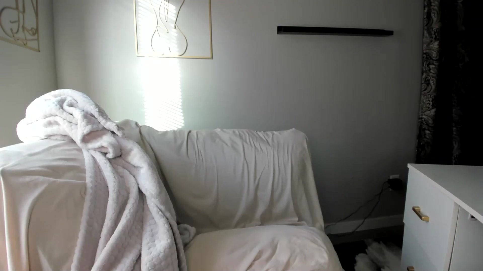 Gallery image thumbnail from Araisyours's myfreecams stream on, 12/21/2025, 15:11 image 18 of 20