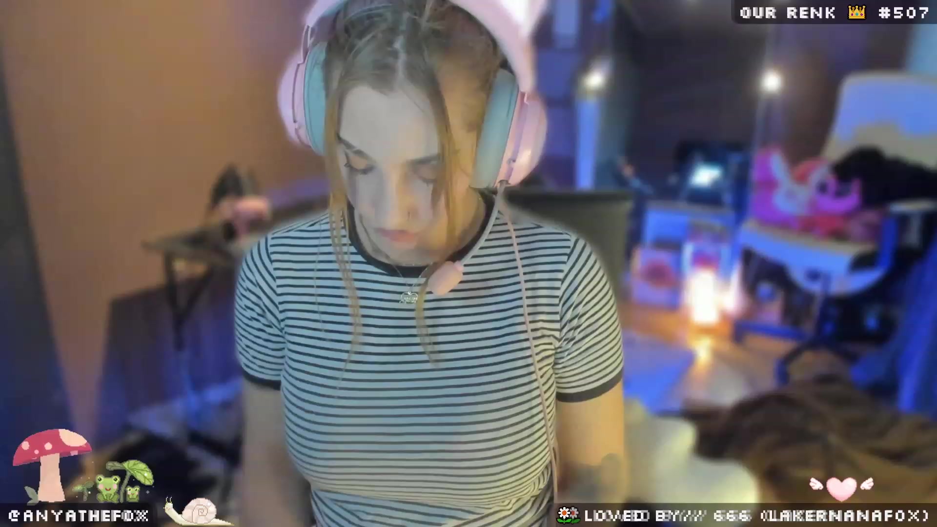 Gallery image thumbnail from AreolaGrande_'s myfreecams stream on, 05/17/2023, 07:24 image 18 of 20