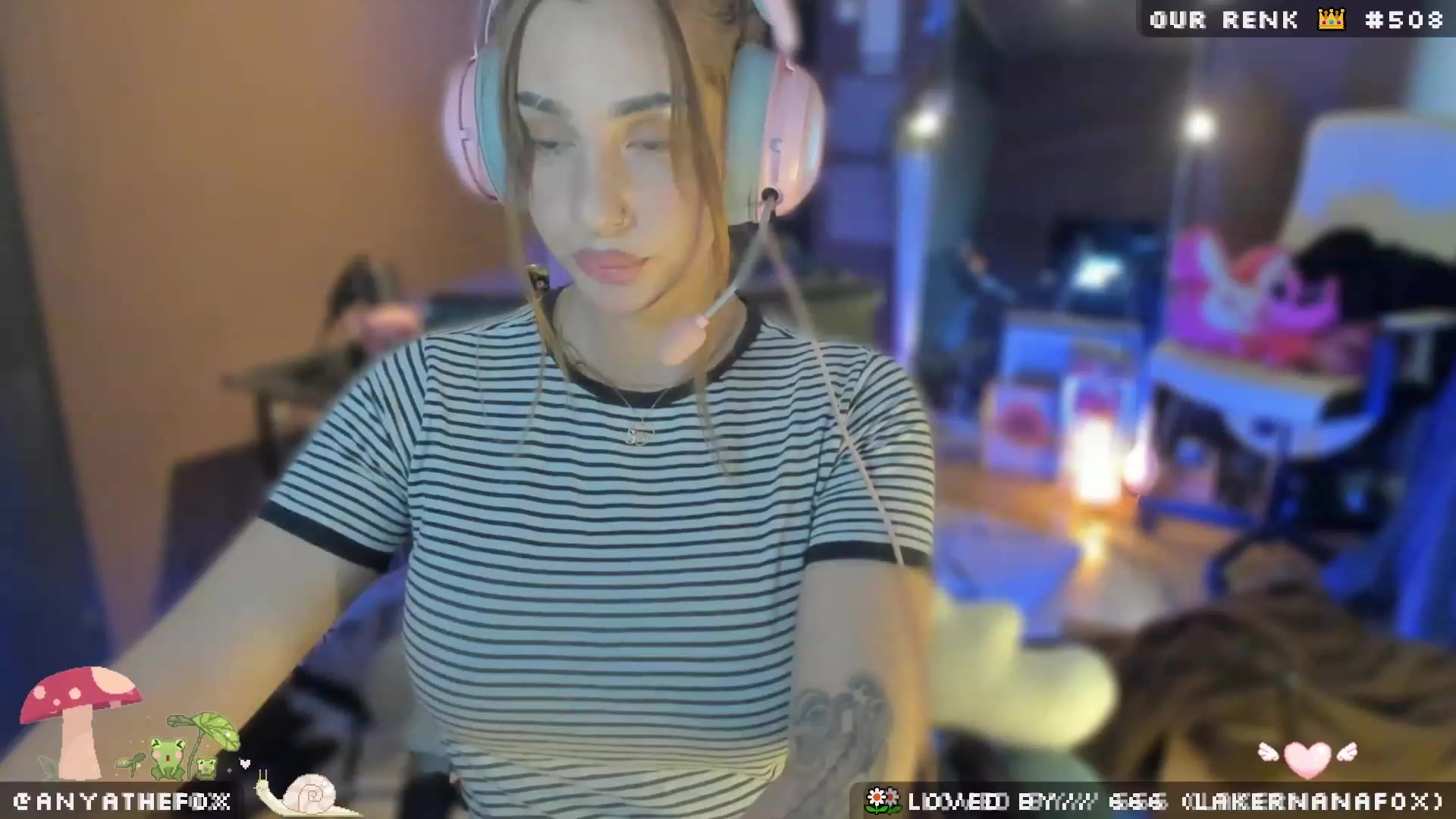 Gallery image thumbnail from AreolaGrande_'s myfreecams stream on, 05/17/2023, 07:24 image 16 of 20