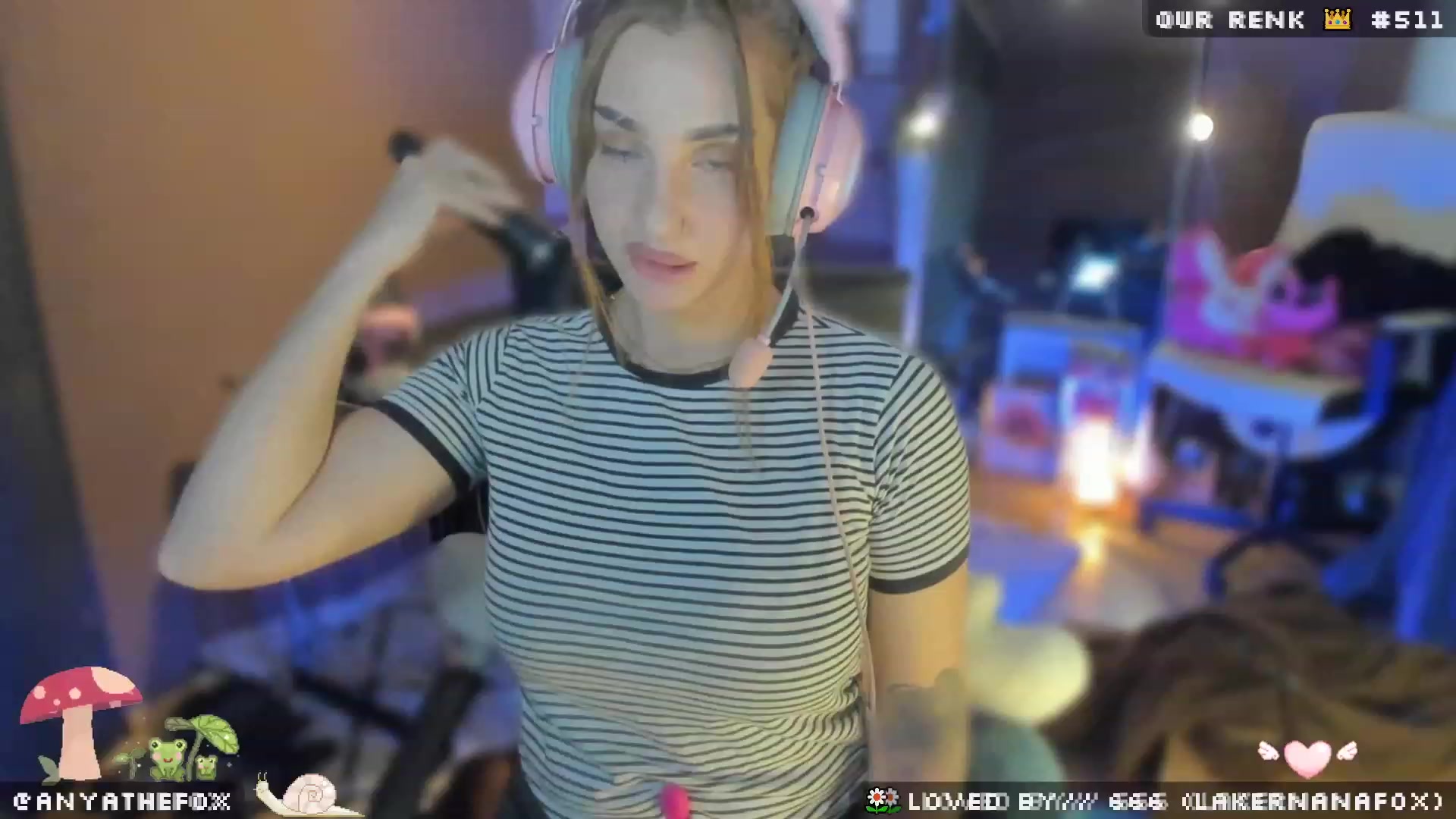 Gallery image thumbnail from AreolaGrande_'s myfreecams stream on, 05/17/2023, 07:24 image 8 of 20