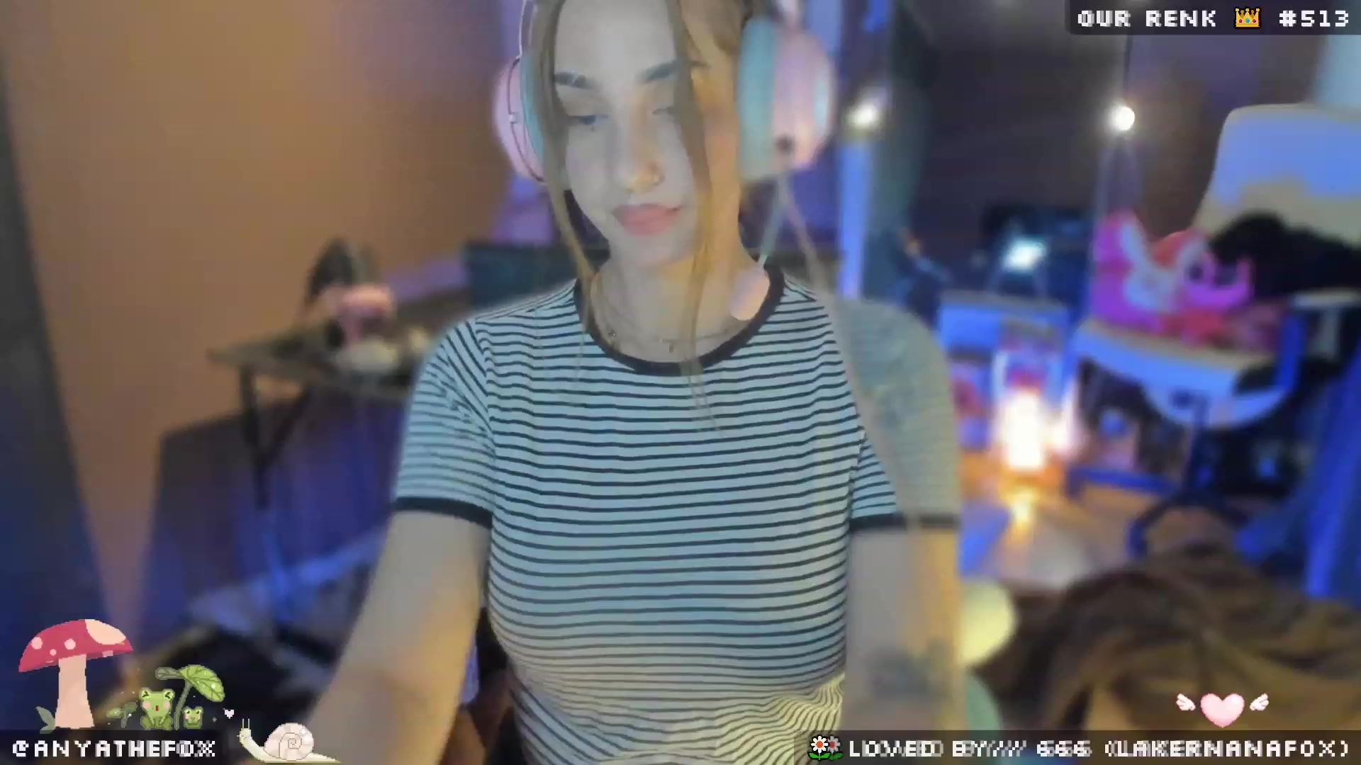 Gallery image thumbnail from AreolaGrande_'s myfreecams stream on, 05/17/2023, 07:24 image 5 of 20