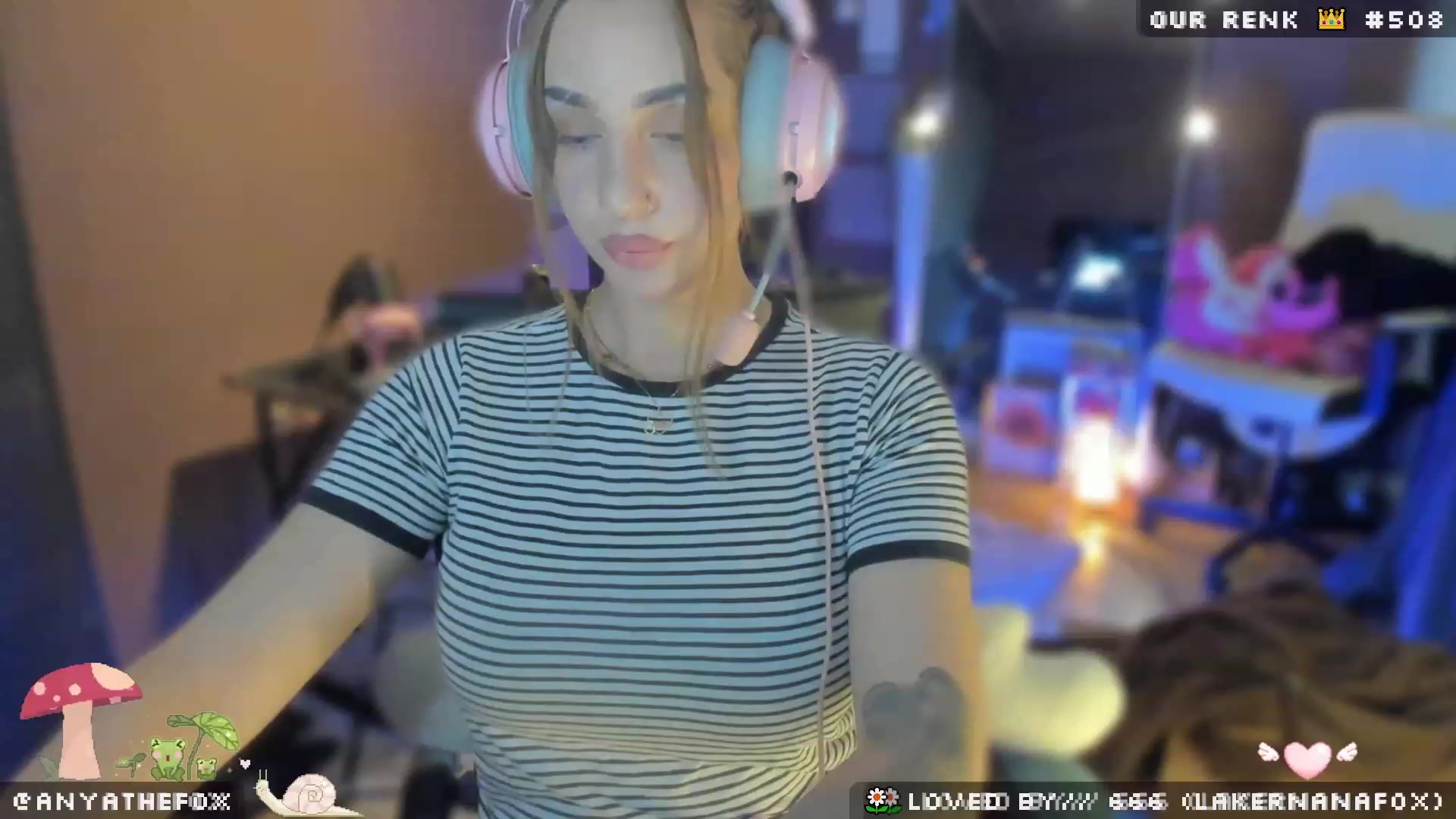 Gallery image thumbnail from AreolaGrande_'s myfreecams stream on, 05/17/2023, 07:24 image 15 of 20