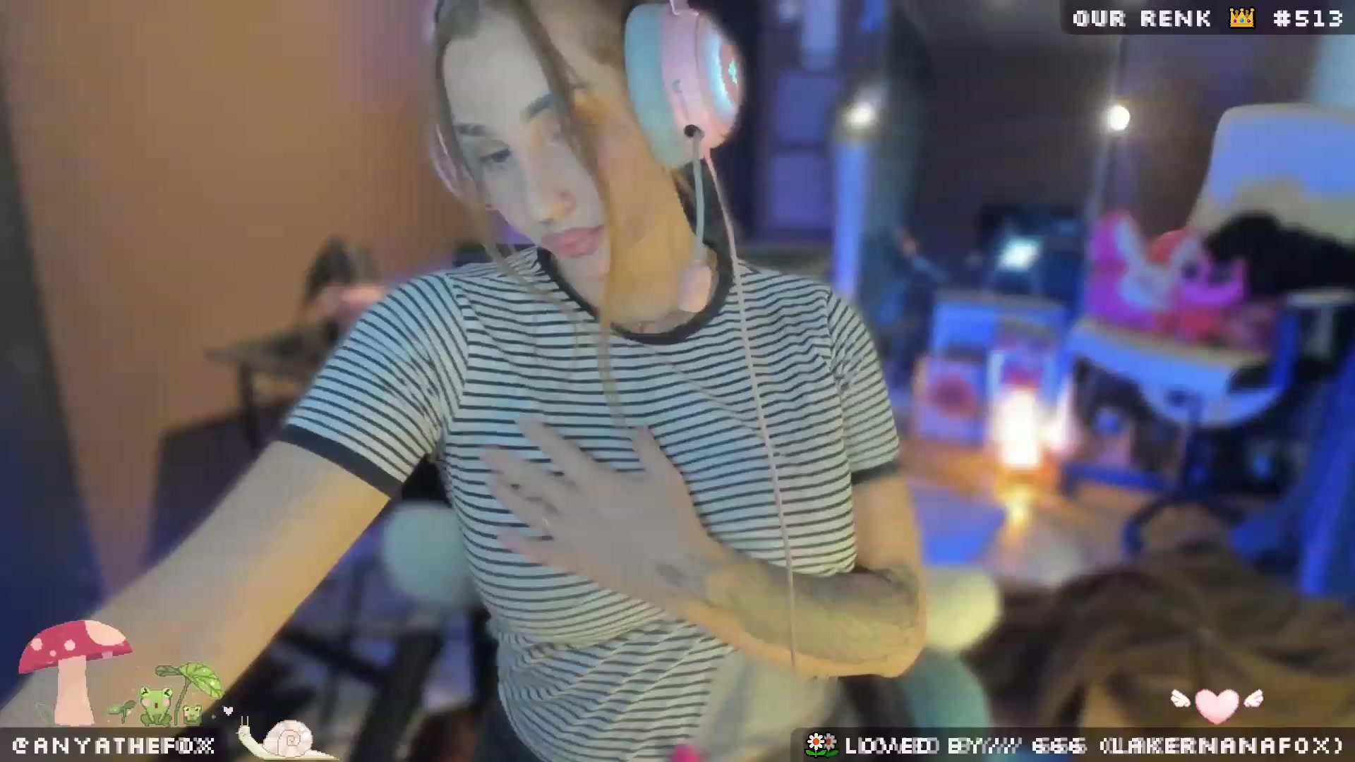 Gallery image thumbnail from AreolaGrande_'s myfreecams stream on, 05/17/2023, 07:24 image 4 of 20