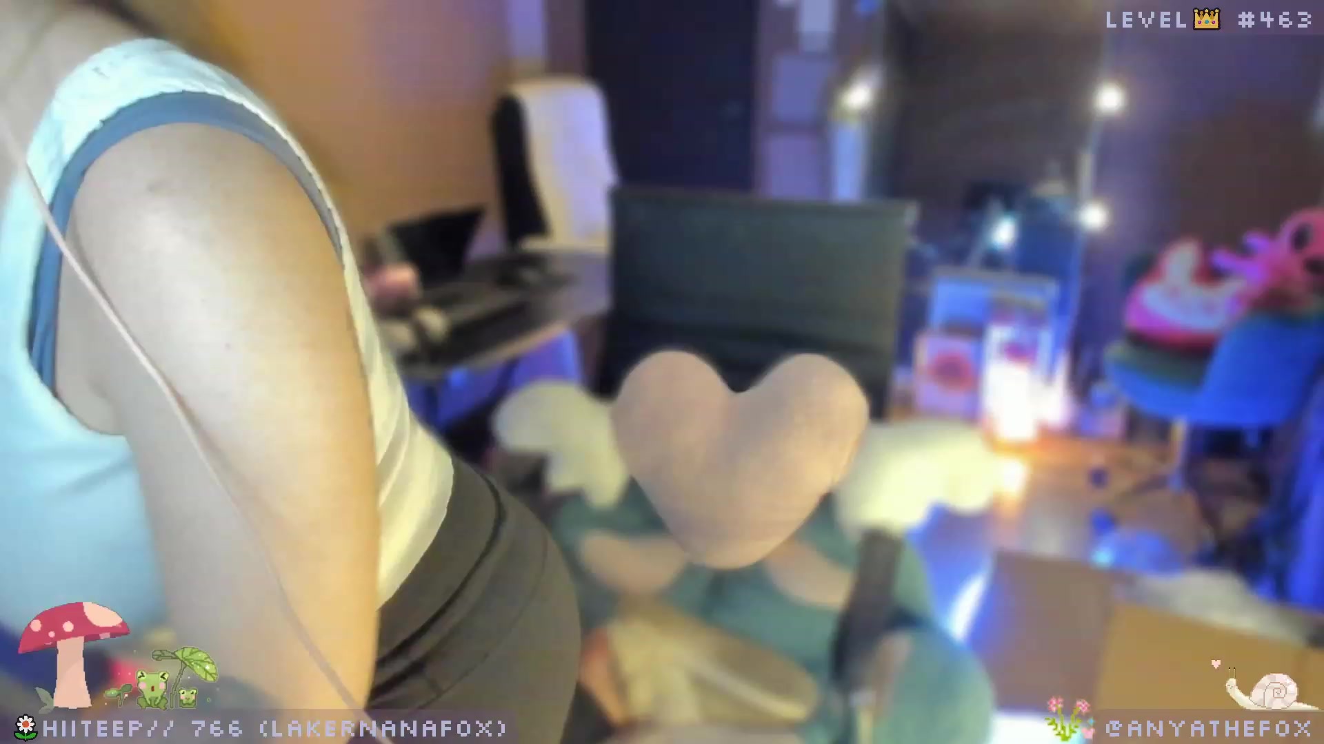 Gallery image thumbnail from AreolaGrande_'s myfreecams stream on, 05/22/2023, 08:01 image 14 of 20