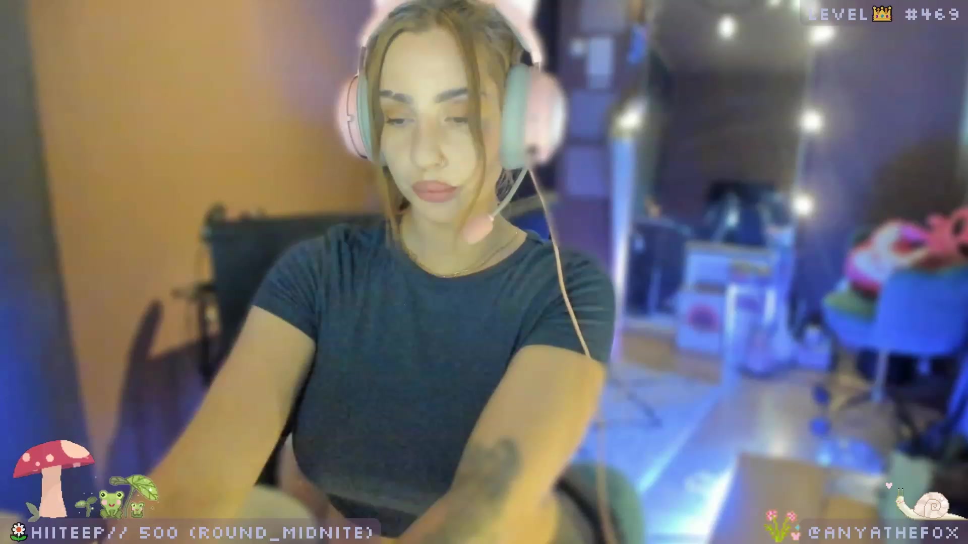 Gallery image thumbnail from AreolaGrande_'s myfreecams stream on, 05/25/2023, 07:54 image 18 of 20