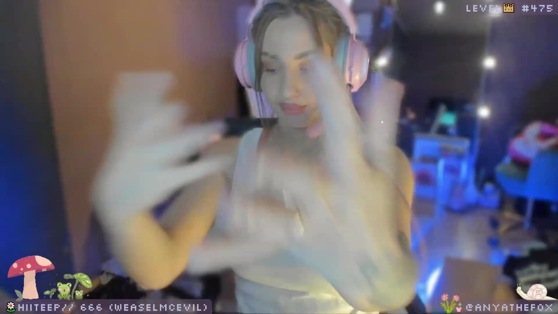 Gallery image thumbnail from AreolaGrande_'s myfreecams stream on, 05/26/2023, 07:46 image 18 of 20