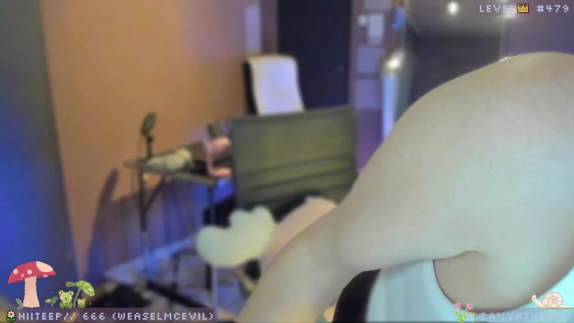Gallery image thumbnail from AreolaGrande_'s myfreecams stream on, 05/26/2023, 07:46 image 12 of 20