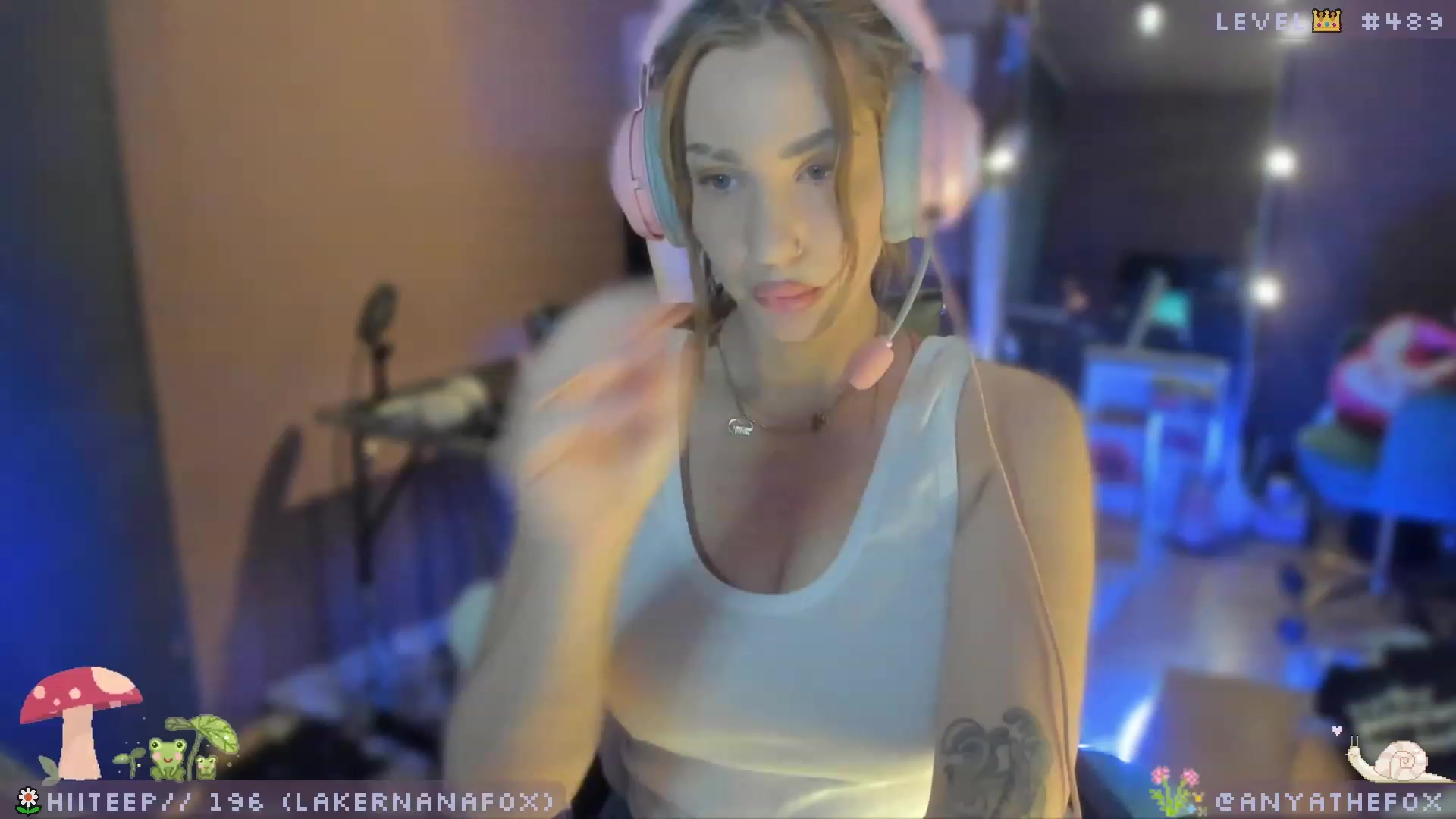 Gallery image thumbnail from AreolaGrande_'s myfreecams stream on, 05/26/2023, 07:46 image 4 of 20