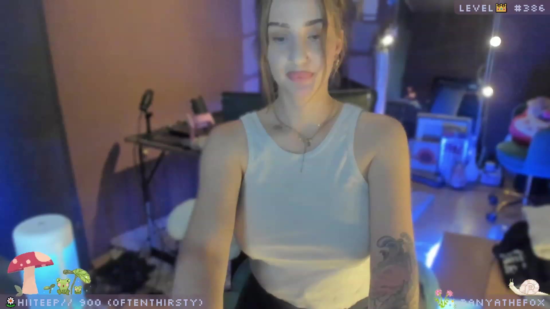 Gallery image thumbnail from AreolaGrande_'s myfreecams stream on, 05/29/2023, 08:56 image 15 of 20