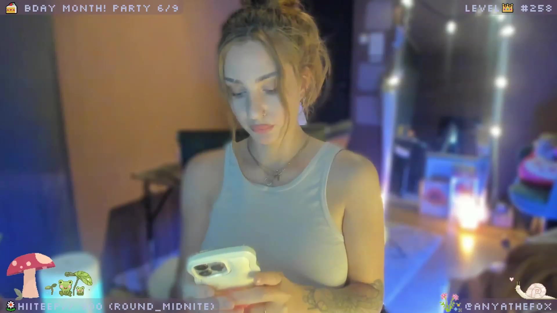 Gallery image thumbnail from AreolaGrande_'s myfreecams stream on, 06/03/2023, 07:30 image 12 of 20