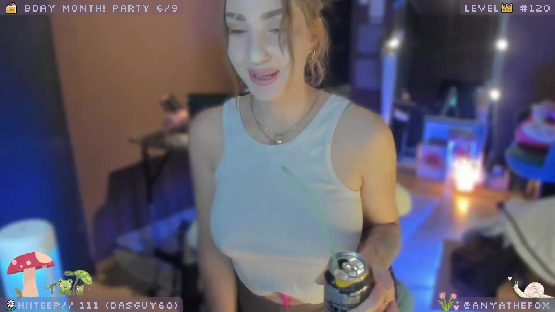 Gallery image thumbnail from AreolaGrande_'s myfreecams stream on, 06/06/2023, 06:41 image 2 of 20