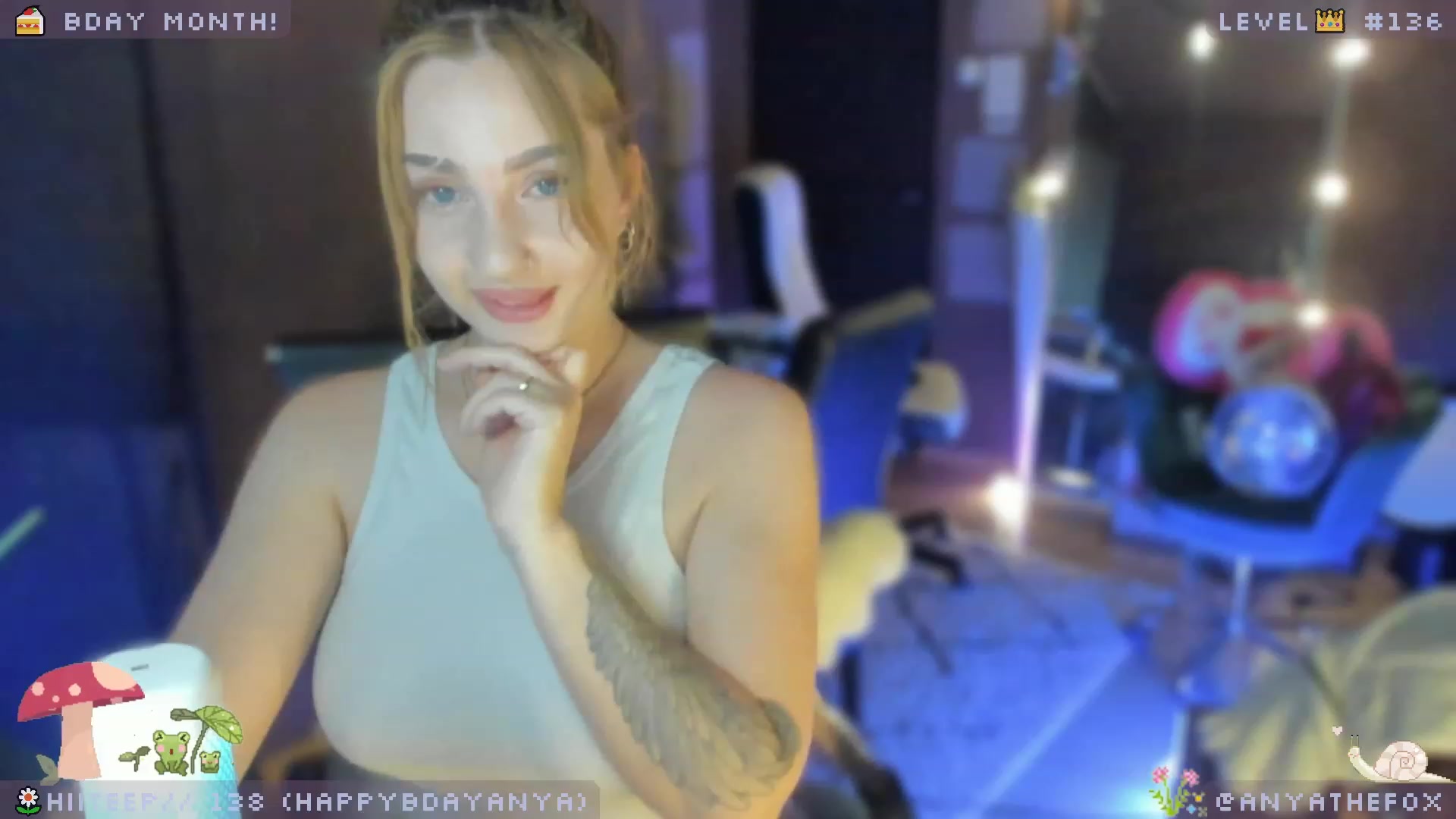 Gallery image thumbnail from AreolaGrande_'s myfreecams stream on, 06/12/2023, 08:15 image 1 of 20