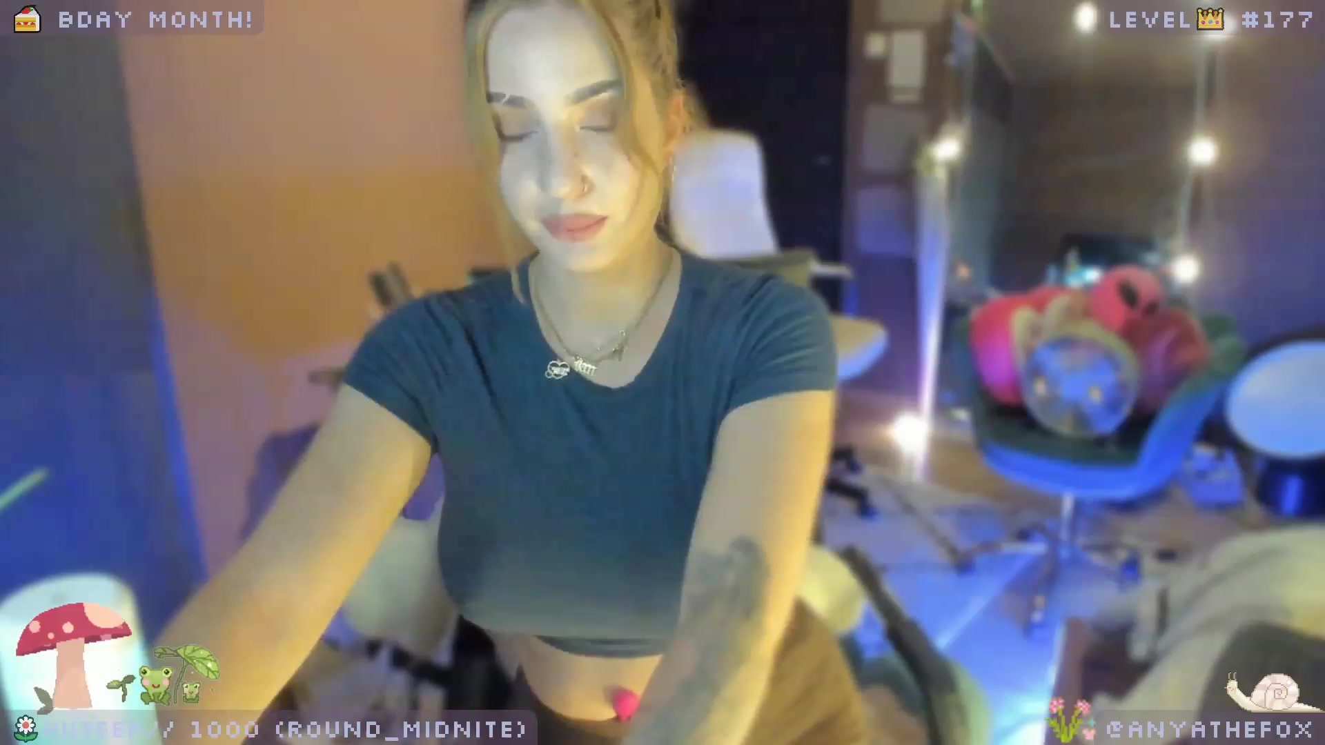 Gallery image thumbnail from AreolaGrande_'s myfreecams stream on, 06/21/2023, 07:35 image 2 of 20