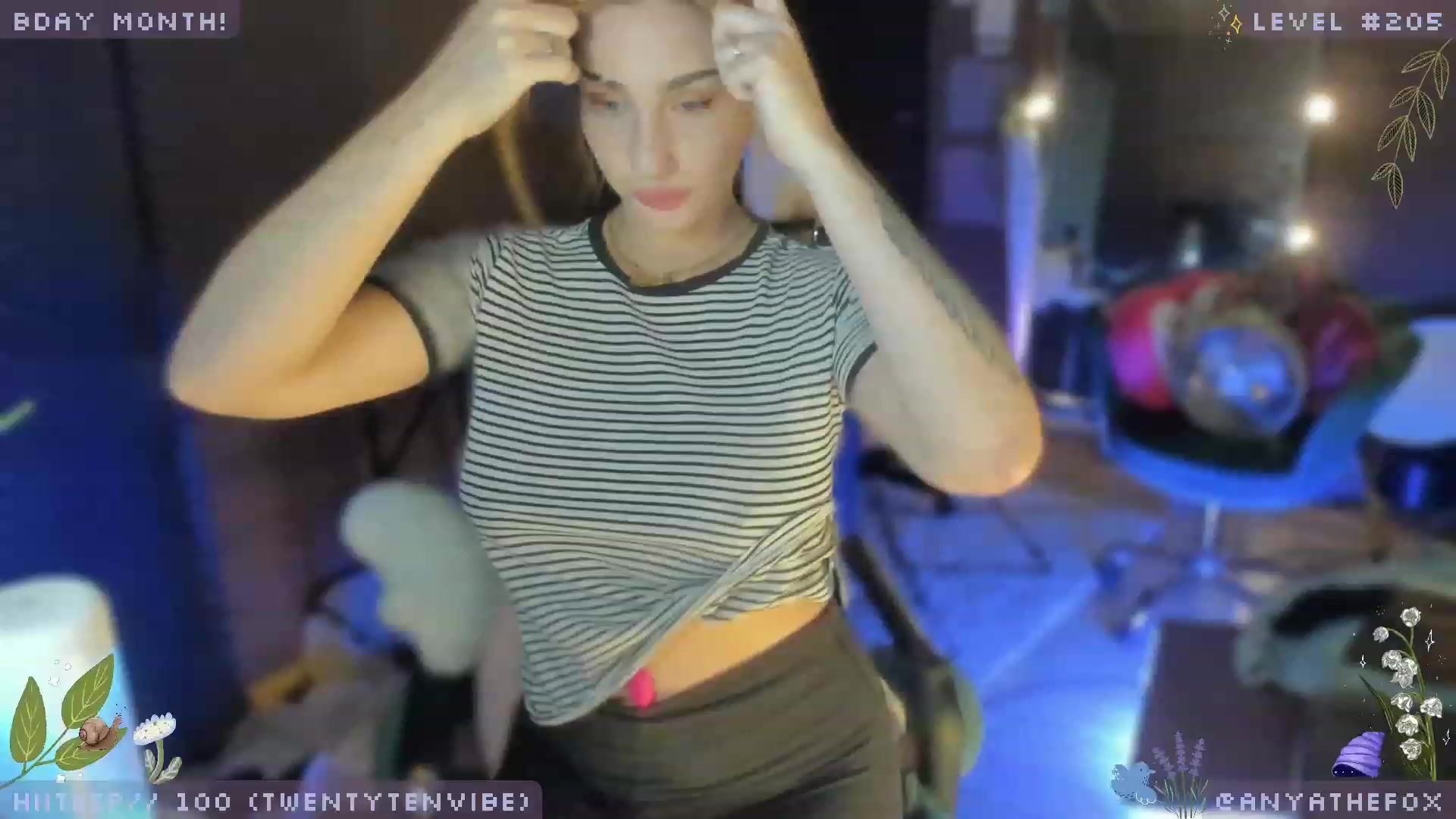 Gallery image thumbnail from AreolaGrande_'s myfreecams stream on, 06/30/2023, 09:15 image 2 of 20