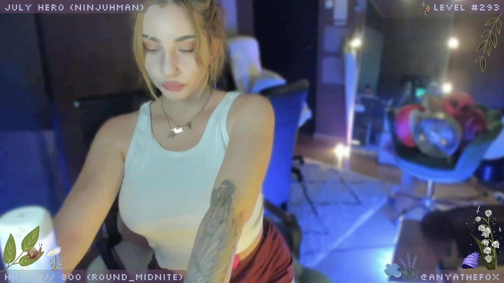 Gallery image thumbnail from AreolaGrande_'s myfreecams stream on, 07/06/2023, 07:28 image 16 of 20