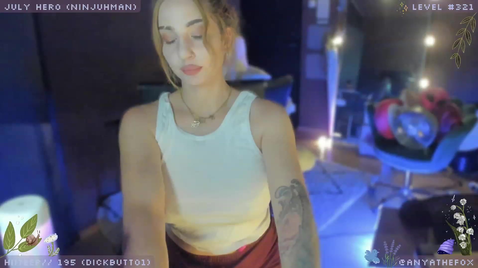 Gallery image thumbnail from AreolaGrande_'s myfreecams stream on, 07/06/2023, 07:28 image 10 of 20