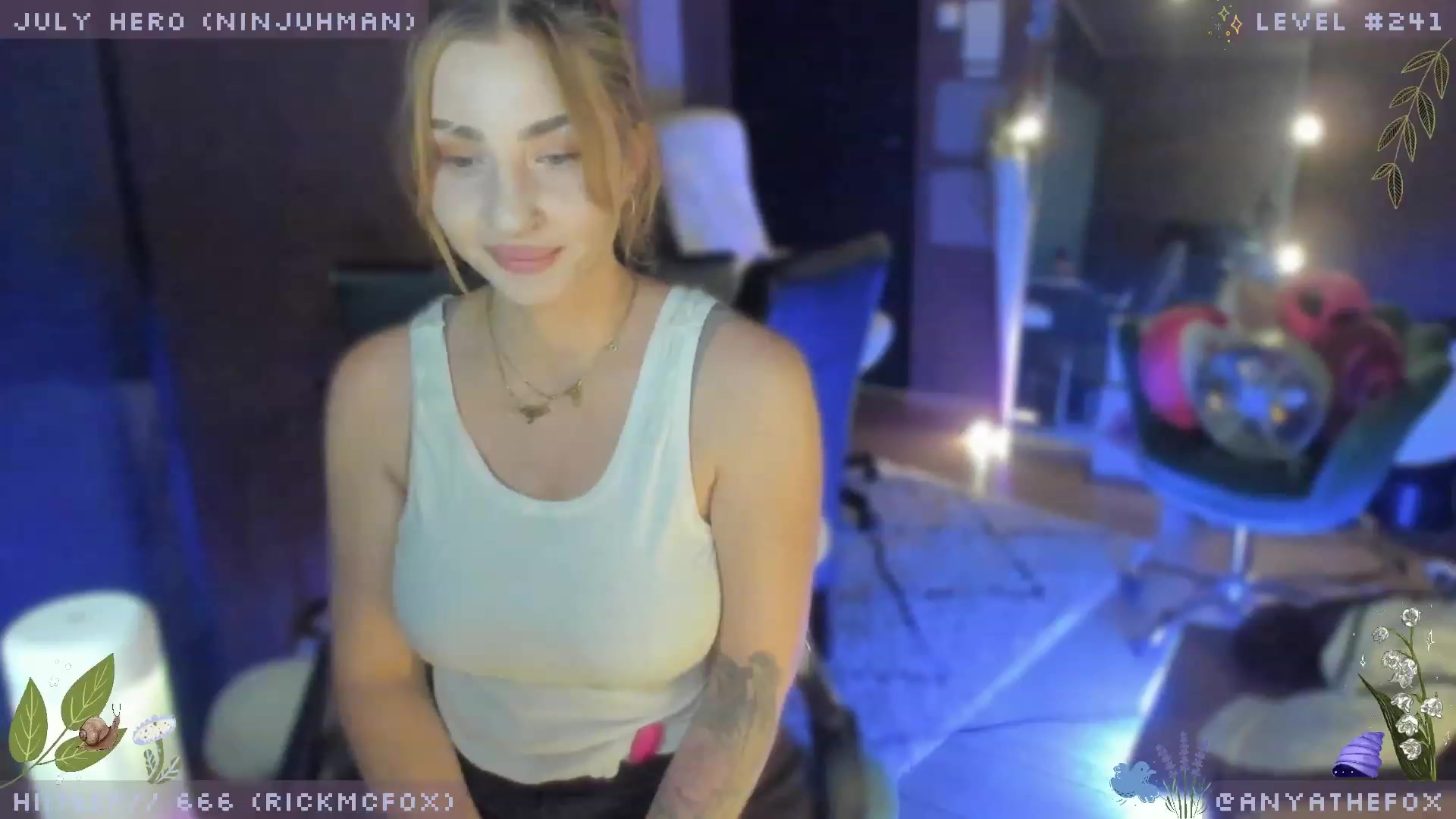 Gallery image thumbnail from AreolaGrande_'s myfreecams stream on, 07/07/2023, 06:54 image 8 of 20