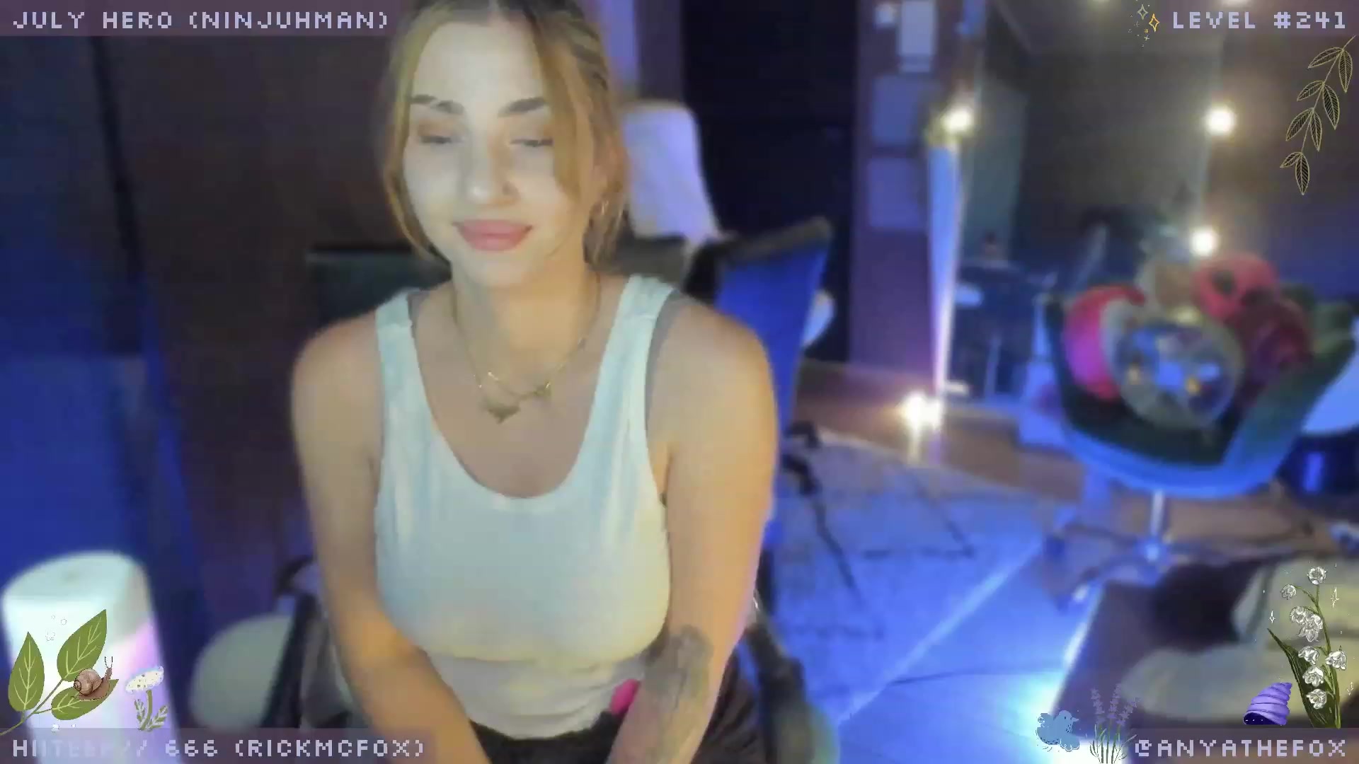 Gallery image thumbnail from AreolaGrande_'s myfreecams stream on, 07/07/2023, 06:54 image 7 of 20