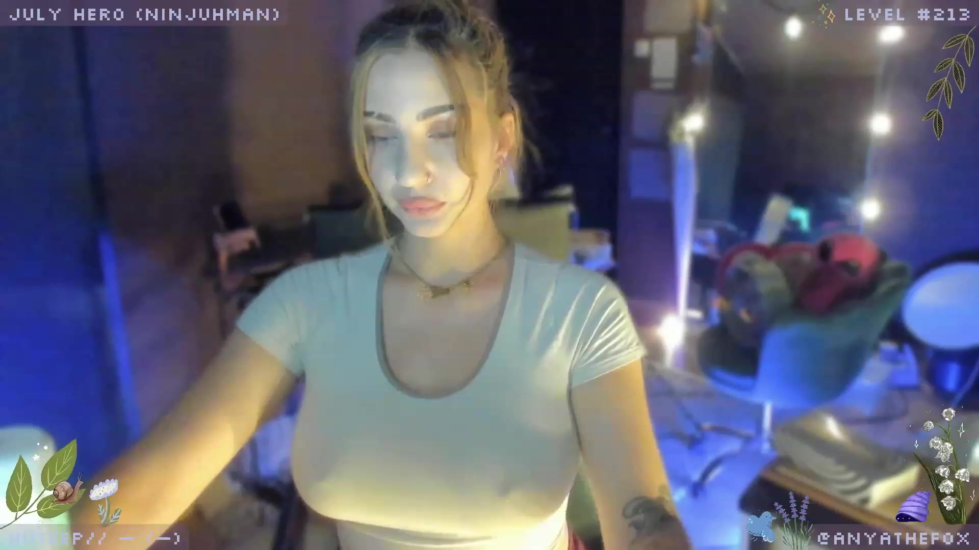 Gallery image thumbnail from AreolaGrande_'s myfreecams stream on, 07/14/2023, 07:42 image 1 of 20